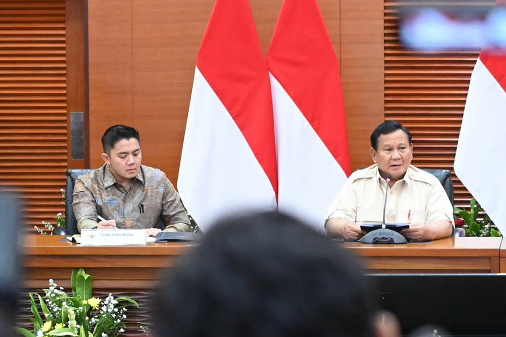 Prabowo menegaskan bahwa kenaikan tarif PPn ini merupakan amanah dari Undang-Undang Nomor 7 Tahun 2021 tentang Harmonisasi Peraturan Perpajakan. Sesuai kesepakatan antara pemerintah dengan DPR, kenaikan tarif PPn dilakukan secara bertahap dari 10 persen menjadi 11 persen pada April 2022, dan selanjutnya naik menjadi 12 persen mulai 1 Januari 2025.