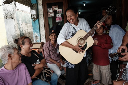 Rabo Rabo adalah silaturahmi masyarakat Kampung Tugu keturunan Portugis untuk mengucapkan selamat tahun baru ke tiap-tiap rumah sanak saudara sekampung. 