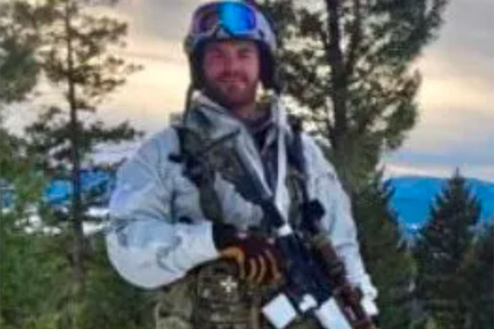 Pengemudi Tesla Cybertruck yang meledak di Las Vegas, Rabu, 1 Januari 2025, telah diidentifikasi sebagai Matthew Livelsberger, seorang veteran militer Amerika Serikat berusia 37 tahun, kata Denver7 News mengutip sejumlah sumber.