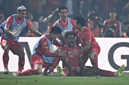 Timnas Vietnam berhasil menang dengan skor tipis 2-1 atas Thailand pada leg pertama final ASEAN Cup 2024 di Stadion Viet Tri, Viet Tri, Vietnam, Kamis, 2 Januari 2025 malam.