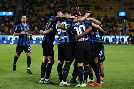 Inter Milan melaju ke final Piala Super Italia (Supercoppa Italiana) 2024 setelah menghajar Atalanta 2-0 dalam pertandingan semifinal yang berlangsung di Al-Awwal Park, Riyadh, pada Jumat, 3 Januari 2025 dini hari WIB.
