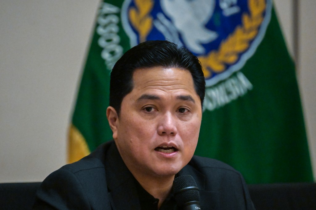 Untuk kandidat pelatih baru, Ketua Umum PSSI Erick Thohir belum menyebutkan namanya. Namun, ia membocorkan kandidat pelatih baru yang akan memenuhi target menuju Piala Dunia 2026 adalah juru taktik asal Belanda.
