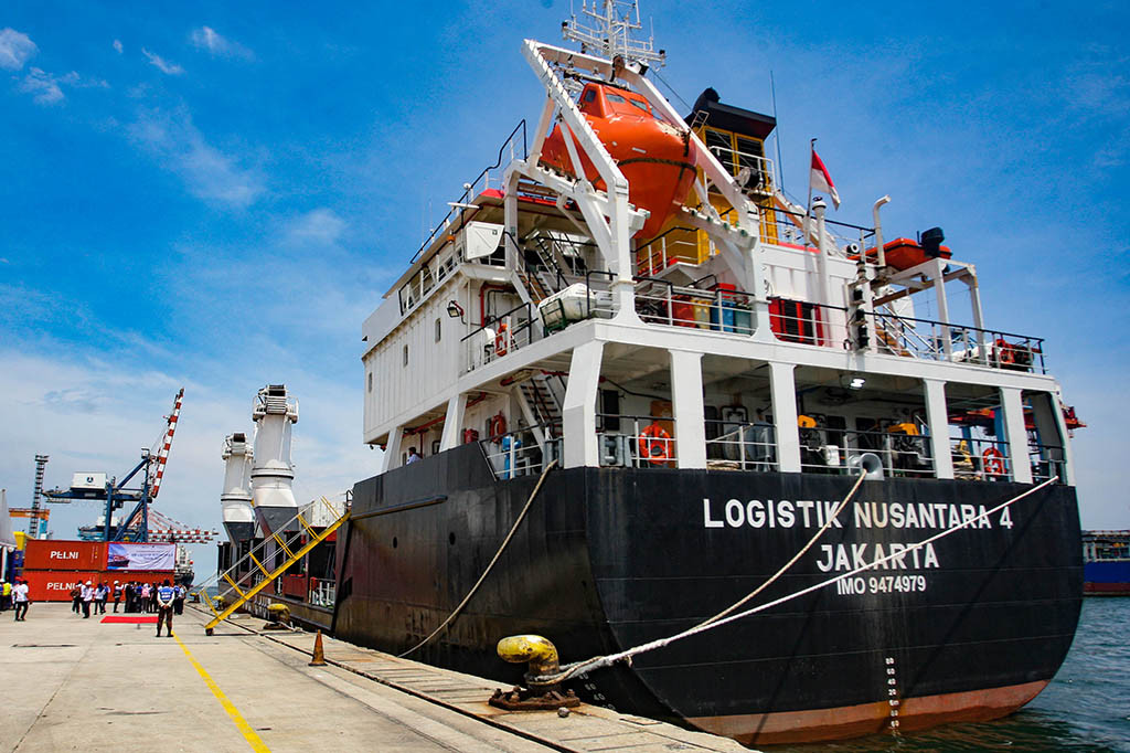 Menurut Kokok, adanya tol laut sangat membantu mengatasi disparitas harga bahan pokok utamanya di wilayah 3TP, sehingga dia mengajak semua pihak untuk bersama-sama mengawal hal tersebut.