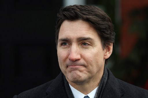 Perdana Menteri Kanada Justin Trudeau, Senin, 6 Januari 2025, mengumumkan pengunduran diri dari jabatanya, dengan mengatakan bahwa sudah waktunya untuk mengatur ulang dan bahwa ia bukanlah orang terbaik untuk memimpin negara itu ke pemilihan umum baru. 