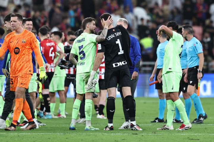 Secara statistik Barcelona mendominasi jalannya pertandingan dengan menguasai 57 persen penguasaan bola dan membuat 14 peluang gol yang delapan di antaranya tepat sasaran.