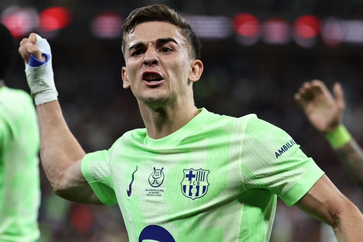 Kedua gol Barcelona dictak oleh Gavi dan Lamine Yamal dalam kedua babak pertandingan itu, demikian catatan Spanish Super Cup.