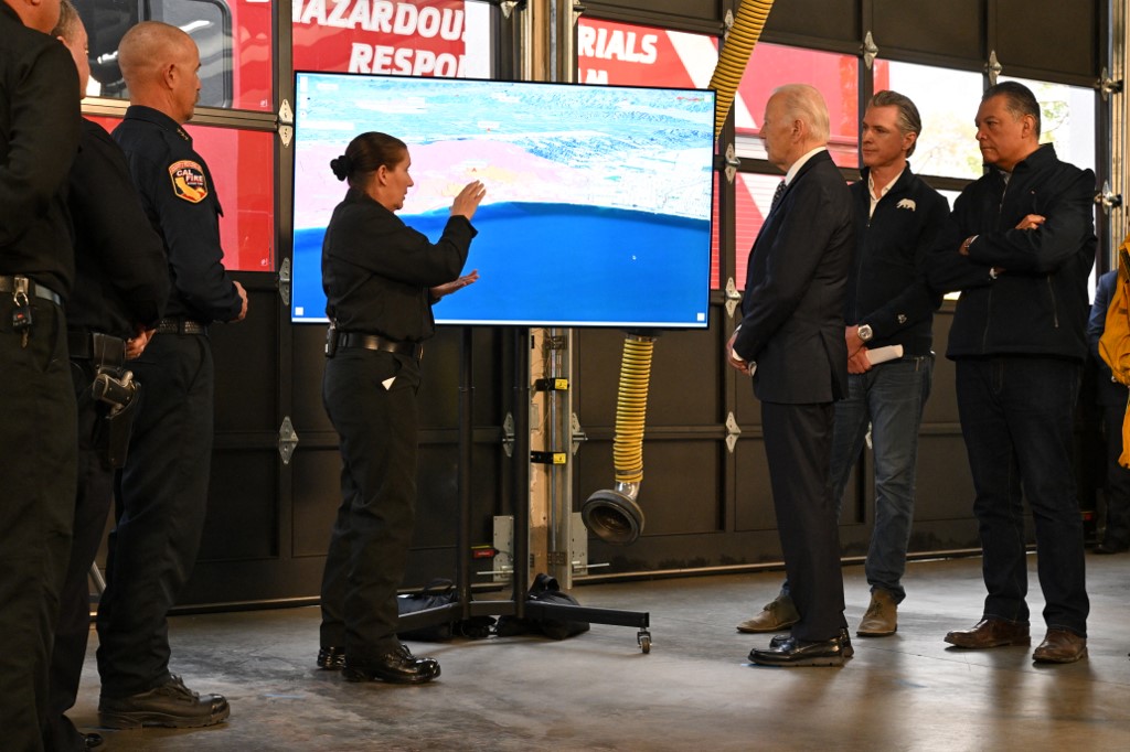 Presiden AS Joe Biden pada Kamis, 9 Januari 2025 menyatakan bencana besar di California akibat kebakaran dahsyat yang melanda negara bagian tersebut sejak awal pekan ini, demikian pernyataan Gedung Putih.