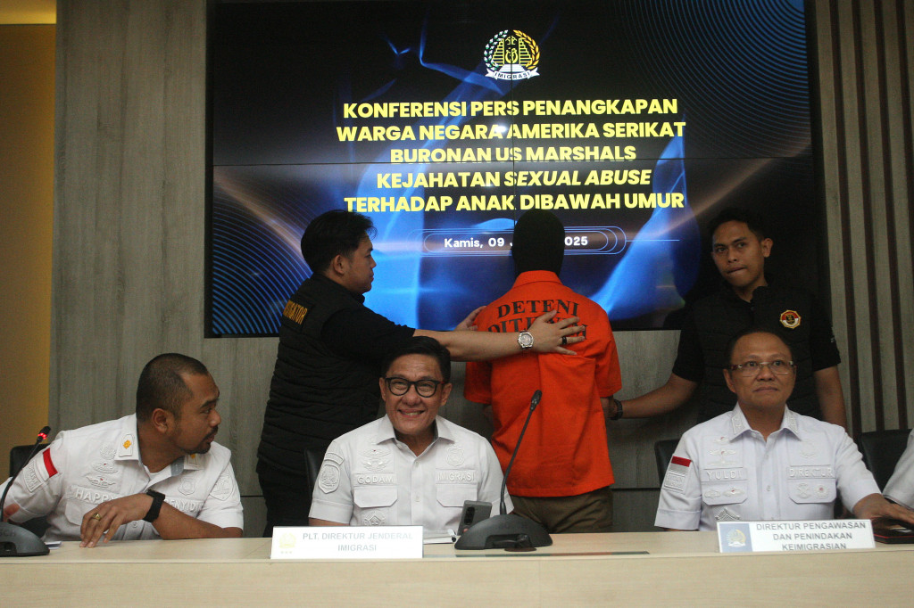 Direktur Pengawasan dan Penindakan Keimigrasian Ditjen Imigrasi Kementerian Imipas RI Kombes Pol Yuldi Yusman mengatakan penangkapan dilakukan di Kantor Imigrasi Kelas I Non-TPI Tangerang saat TJC mengajukan perpanjangan izin tinggal kunjungan.