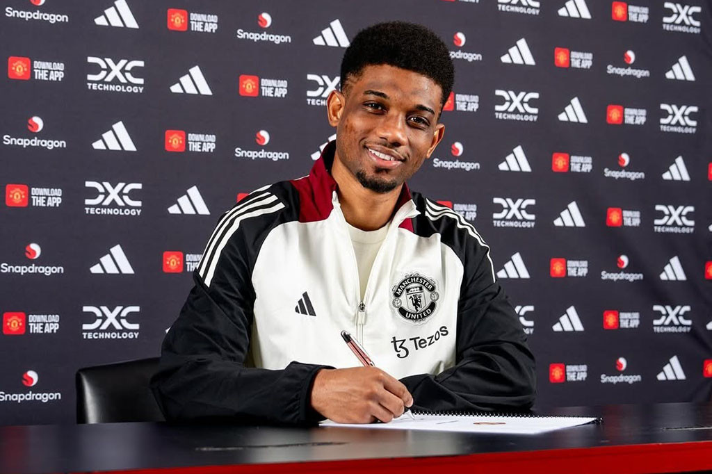 Manchester United mengumumkan perpanjangan kontrak rising star mereka asal Pantai Gading, Amad Diallo pada Jumat, 9 Januari 2025.