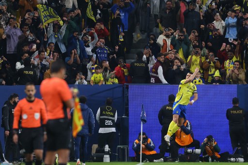 Cristiano Ronaldo mencetak golnya yang ke-11 musim ini, sementara Sadio Mane mencetak brace untuk membawa Al-Nassr mengalahkan Al-Okhdood 3-1, Kamis saat Liga Pro Saudi dimulai kembali setelah jeda selama sebulan.