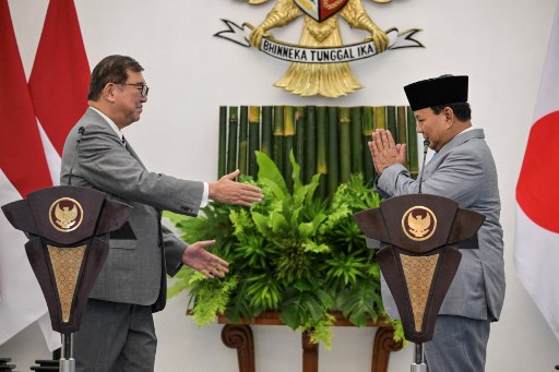 Dalam pertemuan bilateral antara Indonesia dan Jepang di Istana Kepresidenan Bogor, Sabtu, 11 Januari 2025, Perdana Menteri (PM) Jepang Shigeru Ishiba mengungkap keinginannya membantu program makan bergizi Gratis Presiden Prabowo Subianto.