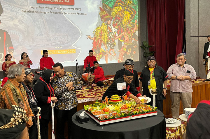 Susiwijono yakin dengan adanya pengembangan sektor kebudayaan di sekitar Ponorogo ini dapat meningkatkan perekonomian secara masif. Bahkan ia mengatakan dapat berkontribusi lebih dari 50 persen dari Pendapatan Domestik Regional Bruto (PDRB) Kabupaten Ponorogo.