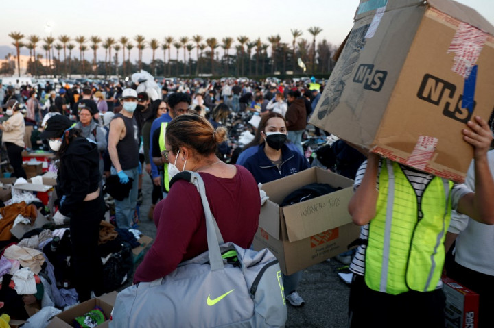 Jumlah korban kebakaran hutan di sejumlah tempat di Los Angeles, California, Amerika Serikat, naik dari 11 menjadi 13 orang, lapor NBC News mengutip data pemerintah, Minggu, 12 Januari 2025.