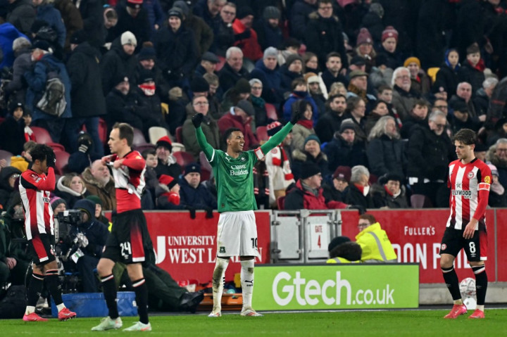 Plymouth, yang saat ini sedang berada di dasar klasemen Championship dengan 20 poin dari 24 laga, datang ke pertandingan ini dengan membawa catatan 11 pertandingan tanpa kemenangan.