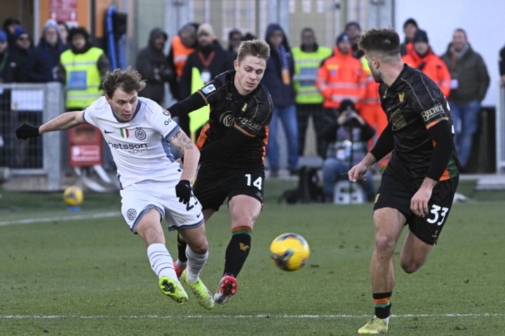 Inter Milan menang tipis 1-0 saat bertandang ke Venezia dalam pertandingan Liga Italia pekan ke-20 di Pier Luigi Penzo Stadium pada Minggu, 12 Januari 2025 malam WIB.