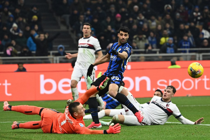 Drama empat gol mewarnai laga Inter Milan kontra Bologna yang berakhir dengan skor imbang 2-2 pada pekan tunda ke-19 Liga Italia di Stadion Giuseppe Meazza, Milan, Kamis, 16 Januari 2025 dini hari WIB.