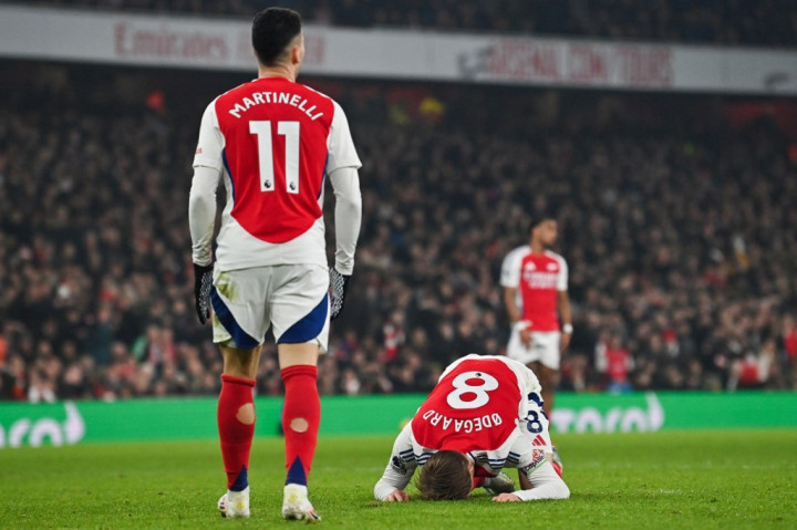 Secara statisik Arsenal unggul dibanding Tottenham dengan mencatatkan 54 persen penguasaan bola dan melepaskan 14 tendangan yang empat di antaranya tepat sasaran.