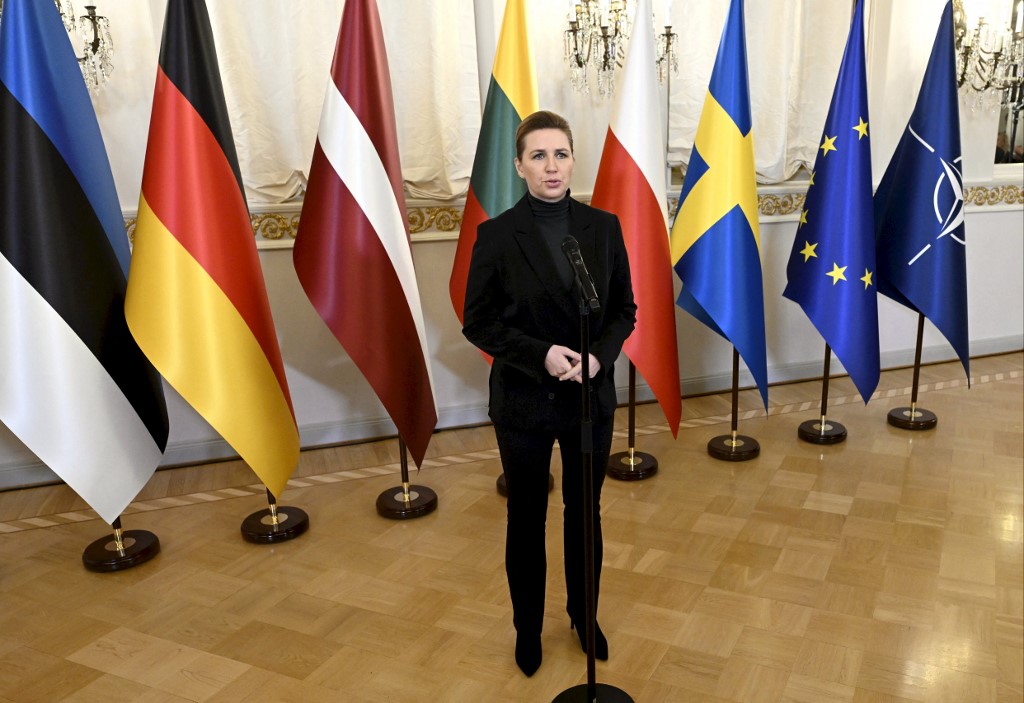 Perdana Menteri Denmark, Rabu, 15 Januari 2-25, mengatakan dia telah menyampaikan dalam percakapan dengan Presiden terpilih Amerika Serikat bahwa keputusan mengenai kemerdekaan sepenuhnya menjadi hak sendiri.