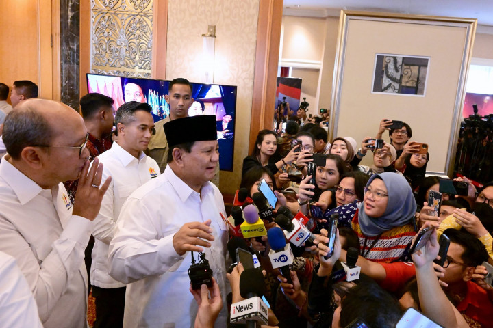 Dalam pelaksanaannya, sinergi antara seluruh pihak terkait dibutuhkan untuk memastikan program MBG berjalan sesuai tujuan. Kepala Negara pun menekankan bahwa pelaksanaan program ini harus efisien dan tepat sasaran. “Yang penting efisien, yang penting sampai ke sasaran, dan tidak ada kebocoran,” lanjutnya.