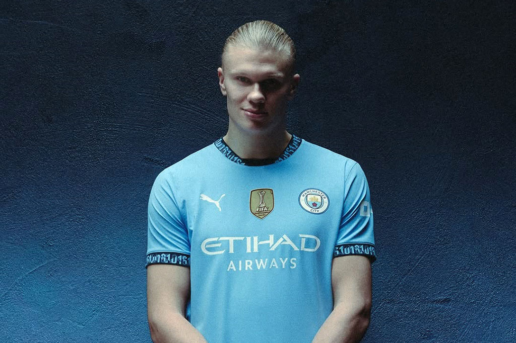 Dengan begitu, Haaland setidaknya akan terus berseragam Man City hingga berusia 34 tahun. Dalam kesepakatan ini, City juga menghapus seluruh klausul rilis Haaland dari kontrak sebelumnya.