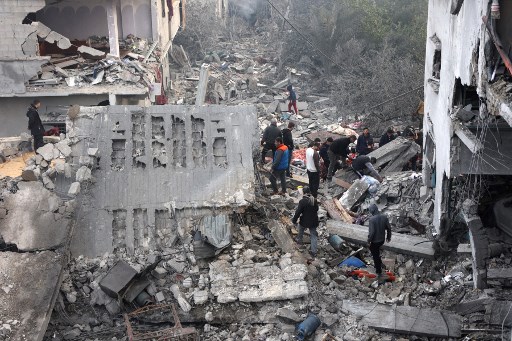Basal memastikan bahwa 82 dari total jumlah korban jiwa terjadi wilayah Gaza utara, sementara 16 lainnya terjadi di selatan, termasuk 14 di Khan Younis dan dua di Rafah. Lima lainnya gugur di Gaza Tengah.