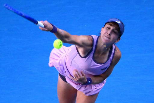 Sementara  Bencic, yang bermain di Grand Slam pertamanya sejak melahirkan putrinya Bella, melaju ke babak 16 besar pertamanya di turnamen major sejak US Open 2023.