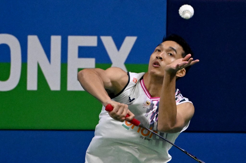 Langkah tunggal putra Indonesia Jonatan Christie di turnamen BWF Super 750 India Open harus terhenti di babak semifinal setelah disingkirkan pebulutangkis Denmark Viktor Axelsen di New Delhi, Minggu, 19 Januari 2025 dini hari WIB.