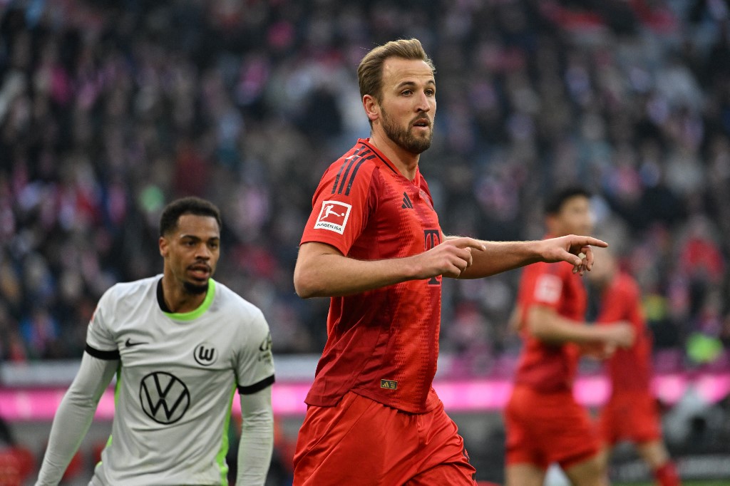 Leon Goretzka menyumbangkan dua gol untuk Bayern disusul satu tambahan dari Michael Olise, sedangkan Wolfsburg sempat membalas lewat brace Mohamed Amoura, demikian catatan laman resmi Bundesliga.