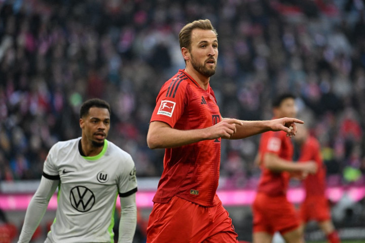 Leon Goretzka menyumbangkan dua gol untuk Bayern disusul satu tambahan dari Michael Olise, sedangkan Wolfsburg sempat membalas lewat brace Mohamed Amoura, demikian catatan laman resmi Bundesliga.
