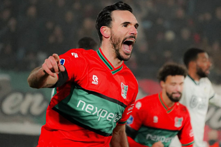 NEC Nijmegen lantas bisa mengembalikan keunggulan melalui kreasi gol Vito van Crooij pada menit ke-69. Dia mencetak gol langsung dari sepak pojok yang langsung masuk ke gawang.
