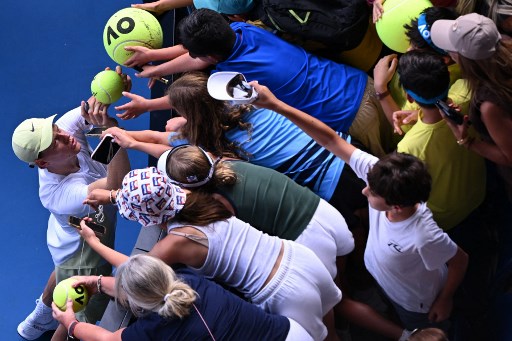 Petenis nomor satu dunia itu selanjutnya akan menghadapi pemenang pertandingan antara petenis nomor satu Australia Alex de Minaur dan petenis Amerika berusia 20 tahun Alex Michelsen.