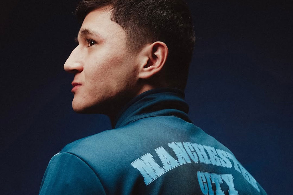 Khusanov telah tampil 16 kali bersama Lens musim ini. Meski terbilang muda, dia menjadi pemain andalan klub Prancis tersebut.