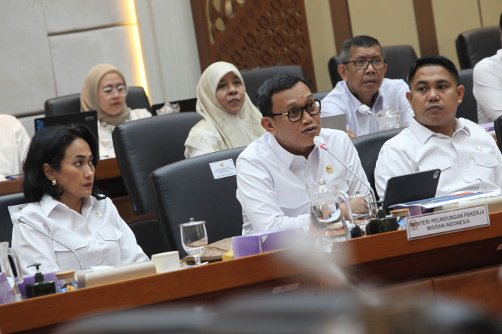 Penyetujuan usulan oleh anggota DPR Komisi IX tersebut, lanjutnya, dengan catatan bahwa cita-cita idealis untuk melakukan pelindungan, pemberdayaan, dan pelayanan yang baik terhadap PMI harus terus meningkat dari tahun ke tahun.