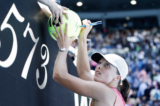 Swiatek akan menghadapi petenis Amerika lainnya untuk memperebutkan tempat di final saat ia menghadapi petenis peringkat 14 Madison Keys.