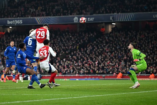 Anak-anak asuhan Mikel Arteta kemudian menggandakan keunggulan pada menit ke-66 lewat sundulan Havertz menyambut umpan lambung Gabriel Martinelli.