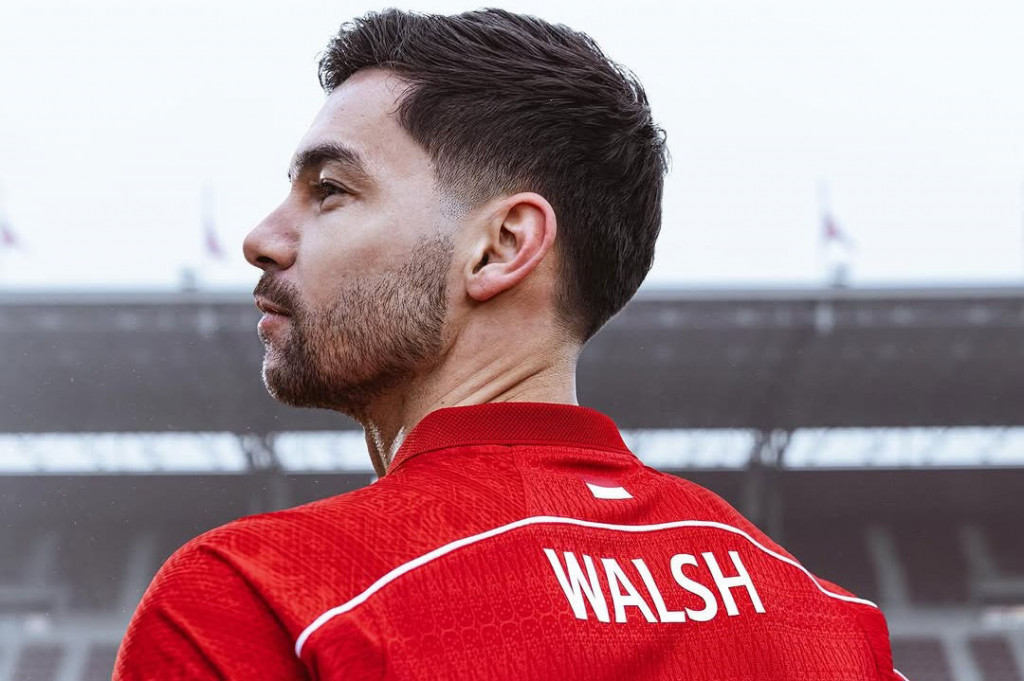 Sadad kemudian berharap bahwa jersei baru nanti dapat membawa keberuntungan bagi skuad Garuda untuk lolos ke Piala Dunia 2026. 