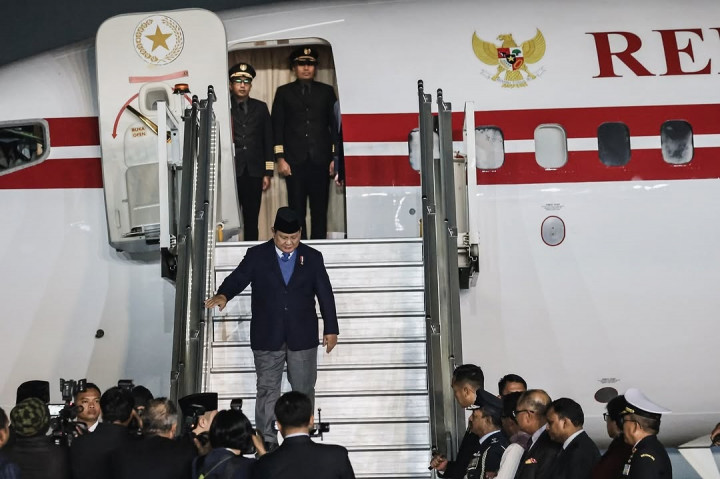 Presiden RI Prabowo Subianto tiba di New Delhi, India, pada Kamis, 23 Januari 2025 malam waktu setempat, untuk menghadiri perayaan Hari Republik India ke-76, serta melaksanakan pertemuan bilateral.