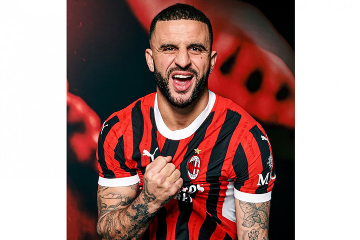 Walker bergabung dengan Man City pada 2017 dengan biaya £45 juta. Saat bersama City, ia telah memenangi lima gelar Liga Utama, empat Piala EFL, dua Piala FA, dan Liga Champions UEFA pada 2023 sebagai bagian dari treble kontinental.