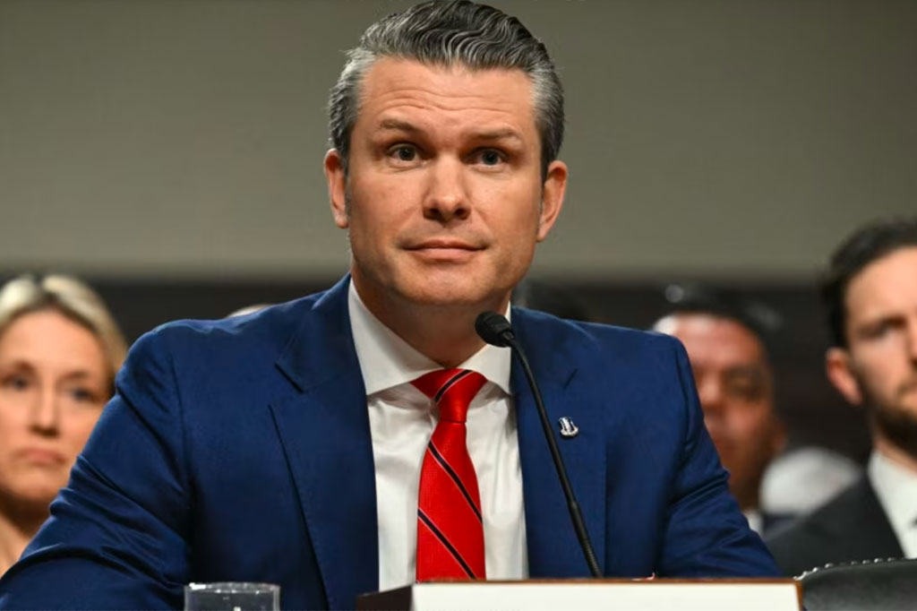 Hegseth, mantan pembawa acara Fox News dan veteran militer itu, dipandang sebagai salah satu calon kabinet Trump yang paling kontroversial. Dia menghadapi tuduhan minum berlebihan dan salah urus keuangan.