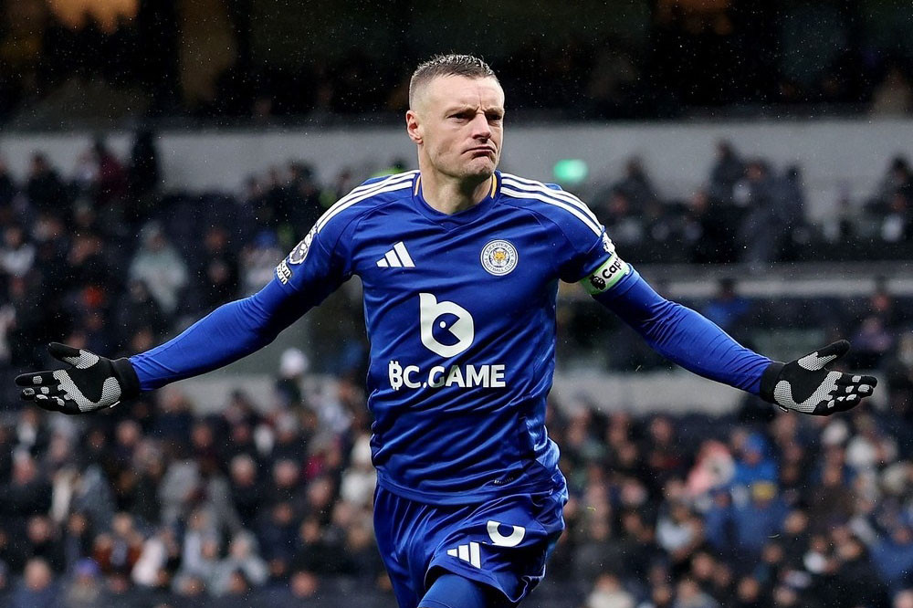 Kekalahan ini juga membuat Son Heung-min dan kawan-kawan hanya menang satu kali dalam 11 pertandingan terakhir di liga sejak mempermalukan Manchester City 4-0 di Stadion Etihad pada 23 November silam.