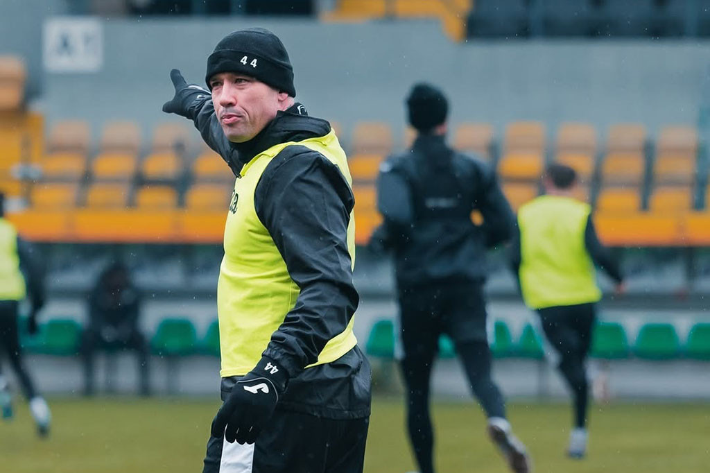 Polisi federal Brussels melakukan tiga puluh penggeledahan pada Senin, 27 Januari 2025 pagi, terutama di Provinsi Antwerp dan di sekitar Brussels sebagai bagian dari penyelidikan, menyita 2,7 kilogram (hampir 6 pon) kokain bersama dengan uang tunai dan sejumlah besar barang mewah.