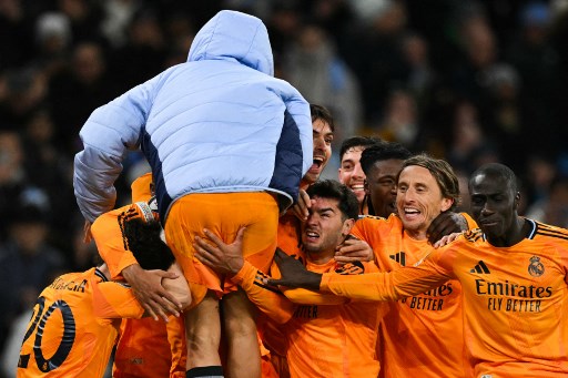 Gol gelandang Jude Bellingham menjadi penentu kemenangan Real Madrid atas tuan rumah Manchester City 3-2 pada leg pertama babak play off 16 besar Liga Champions di Stadion Etihad, Rabu, 12 Februari 2025 dini hari WIB.