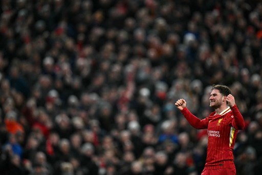 Liverpool baru bisa menggandakan keunggulan di babak kedua, tepatnya menit ke-63. Alexis Mac Allister yang mencatatkan nama di papan skor.