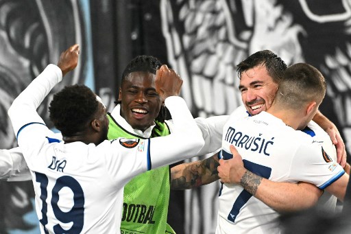 Meski imbang, Lazio berhak melaju ke perempat final Liga Europa lewatn keunggulan agregat 3-2, setelah pada leg pertama mampu menang dengan skor 2-1 di kandang Viktoria Plzen, pekan lalu.