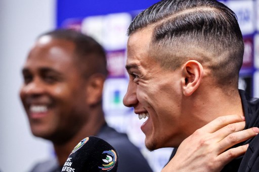 Pelatih asal Belanda tersebut juga mengungkapkan bahwa timnya sudah siap untuk menghadapi pertandingan krusial melawan Australia besok.