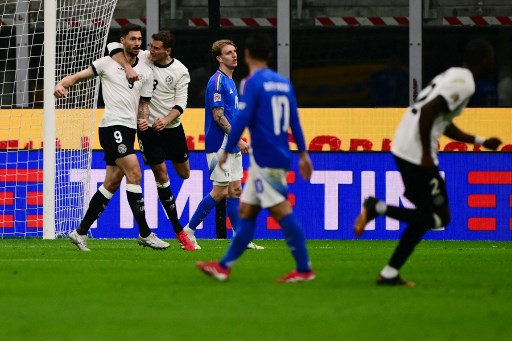 Jerman mencetak gol penyama kedudukan pada menit ke-49. Tim Kleindienst yang baru masuk saat pergantian babak membobol gawang Gianluigi Donnarumma.