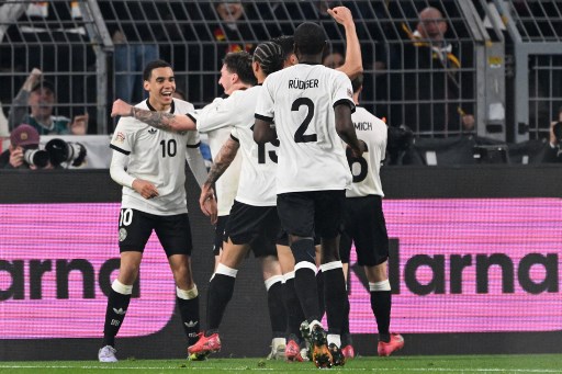 Hasil imbang cukup mengantarkan Jerman ke semifinal dengan meraih kemenangan agregat 5-4, berbekal unggul 2-1 di markas Italia tiga hari yang lalu.