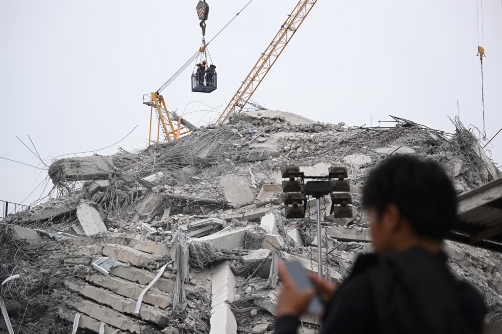 Jumlah korban tewas akibat gempa dahsyat di Myanmar bertambah menjadi 1.644 orang, sementara 3.408 lainnya mengalami luka-luka, menurut laporan media pemerintah pada Sabtu, 29 Maret 2025.