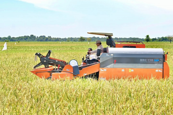 Kegiatan ini merupakan bagian dari panen raya serentak yang digelar di 14 provinsi dan 156 kabupaten/kota di seluruh Indonesia. Hal ini sebagai komitmen pemerintah dalam memperkuat ketahanan pangan nasional.