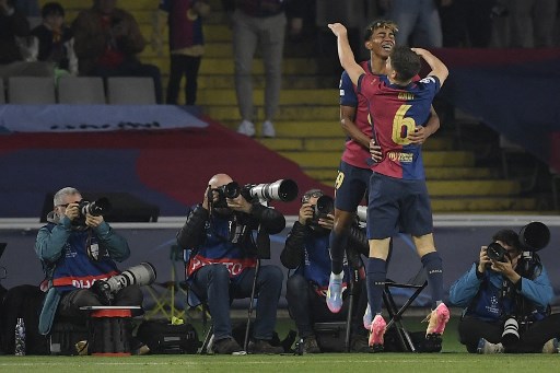 Sementara dua gol lainnya dicetak oleh Raphinha dan Lamine Yamal.